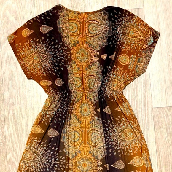 Vibrante Brand Vivid Paisley Wrap Dress One Size - Picture 3 of 6